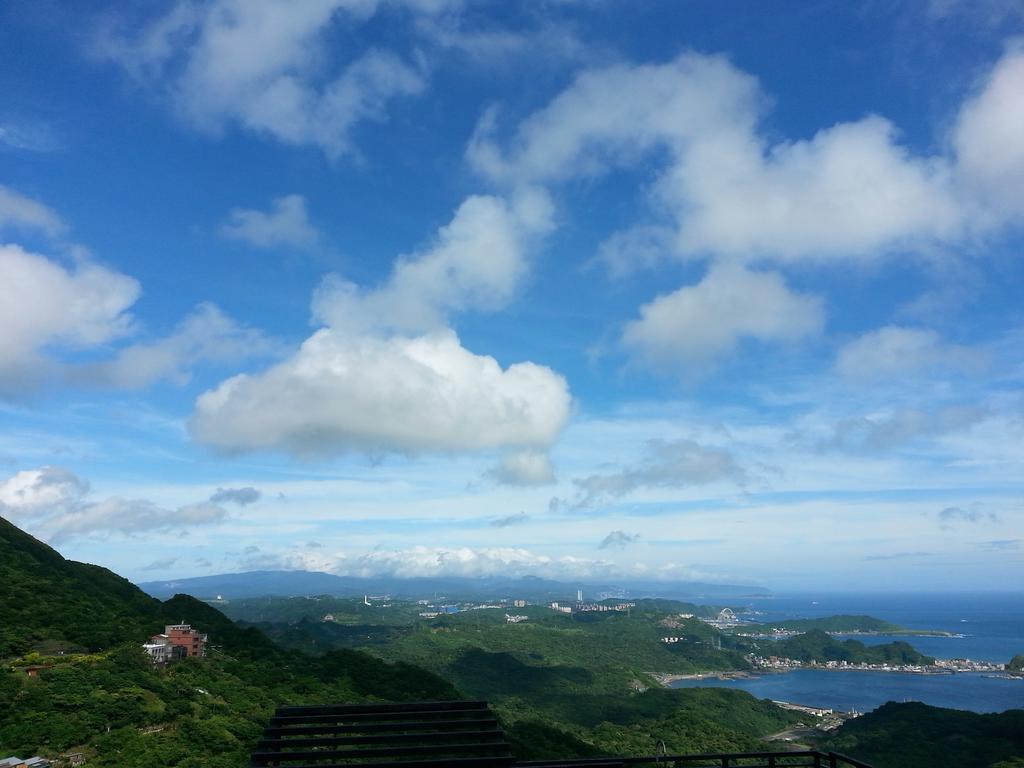 Shi-Jia B&B Цзюфень Екстер'єр фото